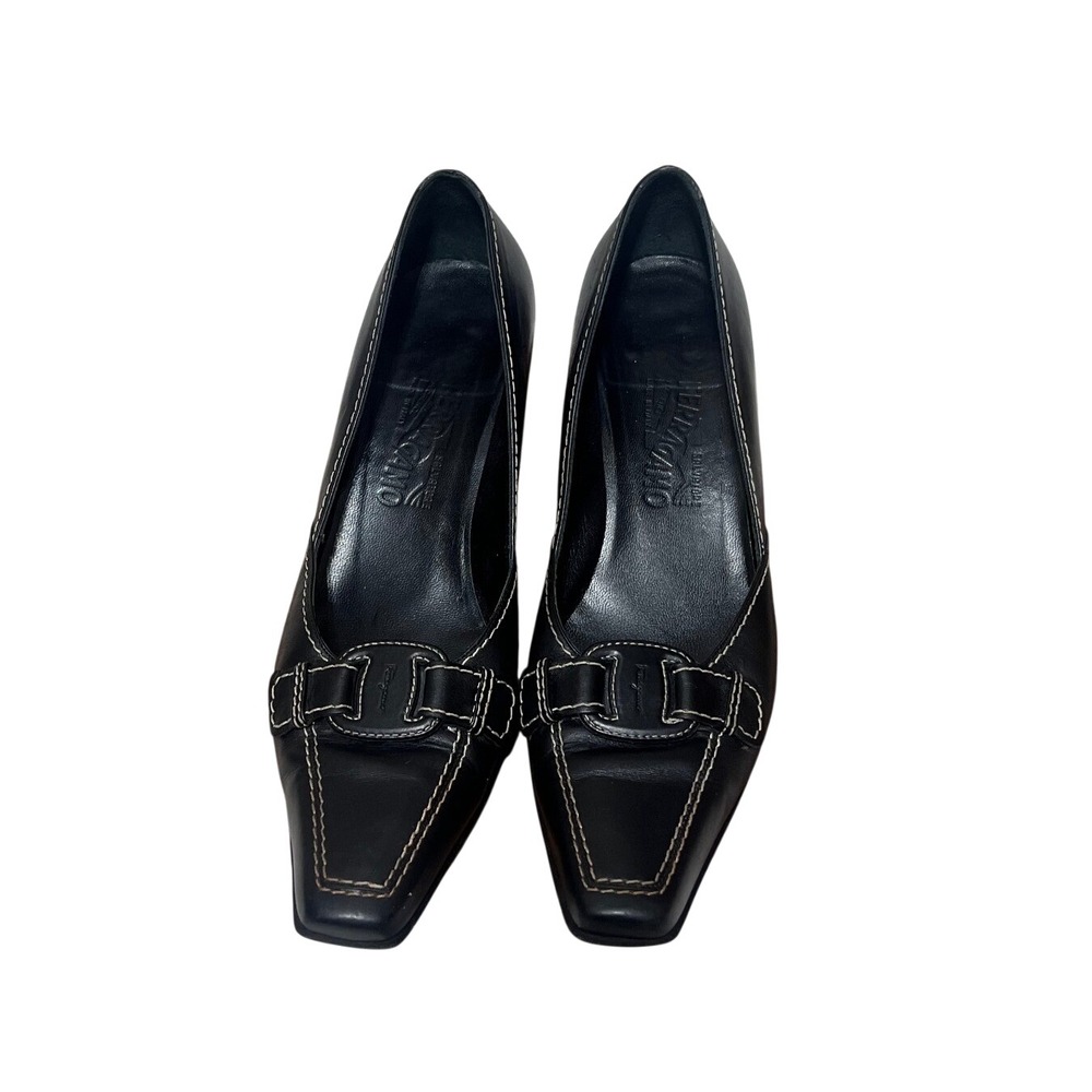 Salvatore Ferragamo Black Leather Square Toe Kitten Heels White Stitching 8.5 B